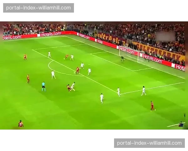 阿拉维斯反击效率证明价值，终场前进球展现战术执行力